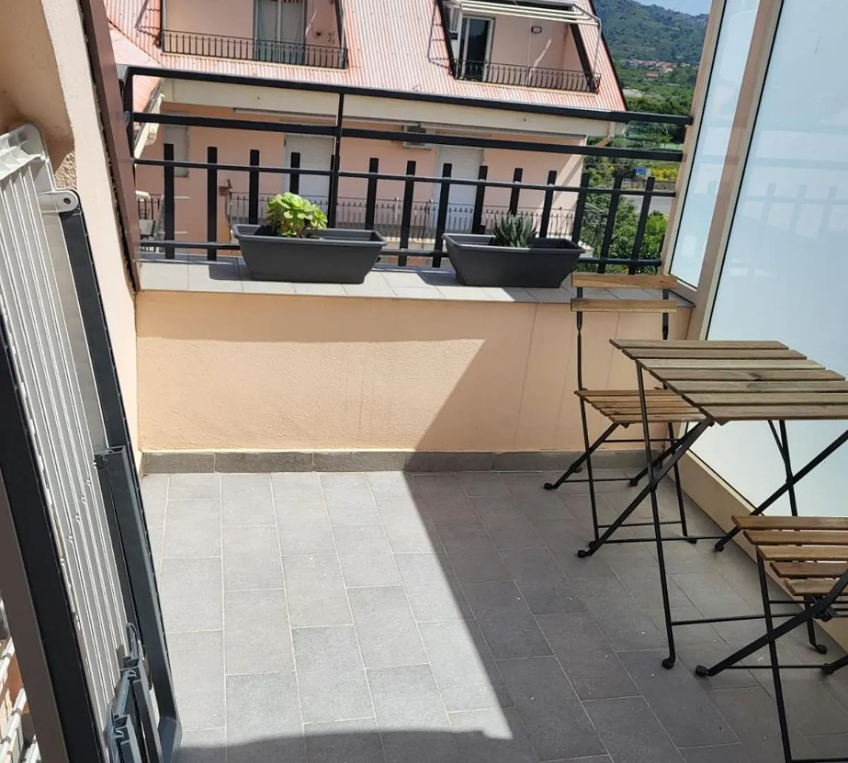 Taormina A Due Passi Suite 칼레타비아노